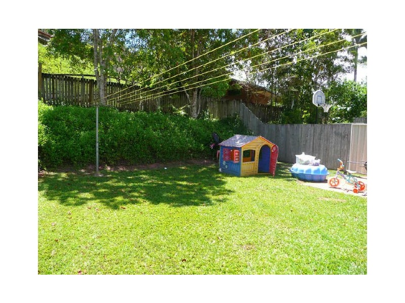1/190 Currawong Street, Bayview Heights QLD 4868