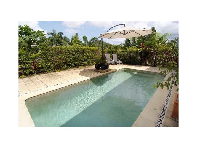 2 Barossa Close, Park Ridge QLD 4125