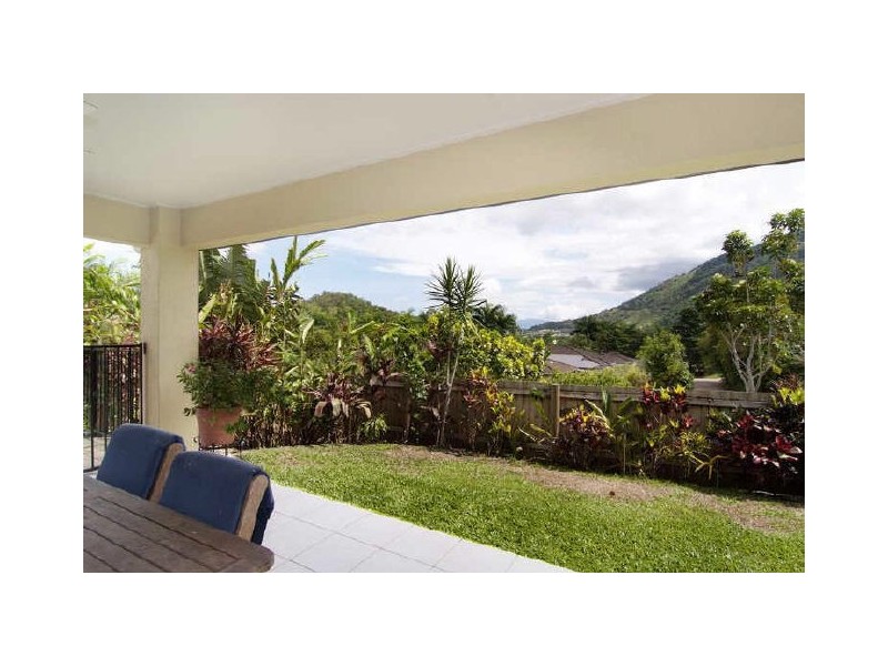 2 Barossa Close, Park Ridge QLD 4125