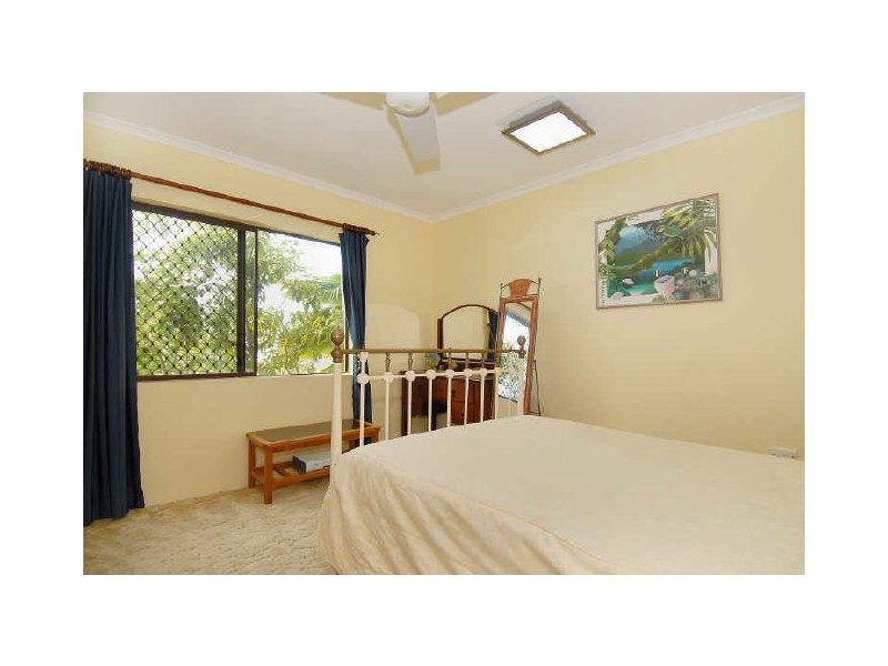 11 Bayview Street, Bayview Heights QLD 4868