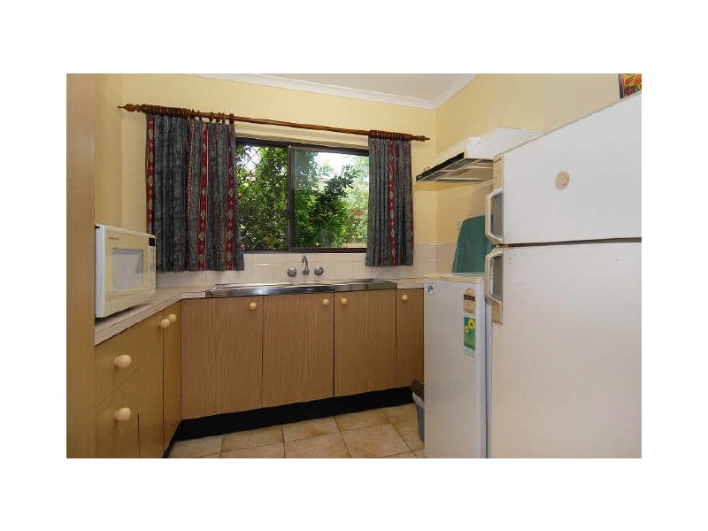 11 Bayview Street, Bayview Heights QLD 4868