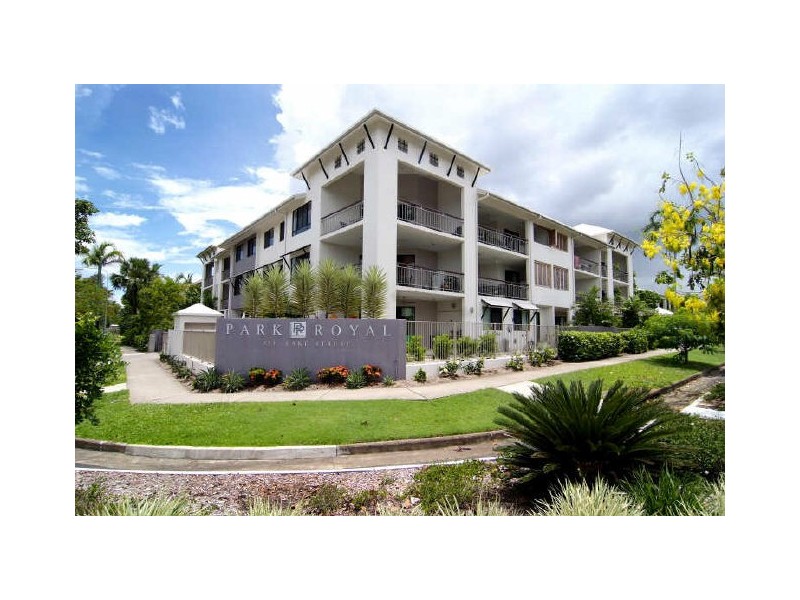 12/351 Lake Street, Cairns North QLD 4870