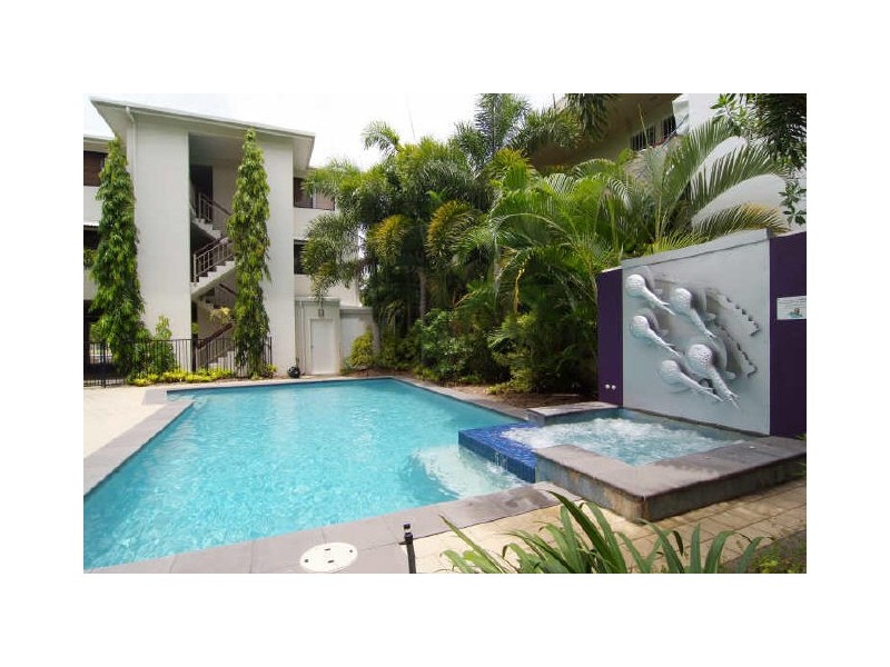 12/351 Lake Street, Cairns North QLD 4870
