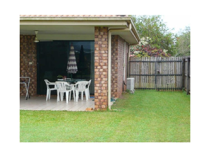 9 Village Terrace, Redlynch QLD 4870