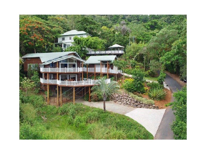 553 McCormack Street, Edge Hill QLD 4870