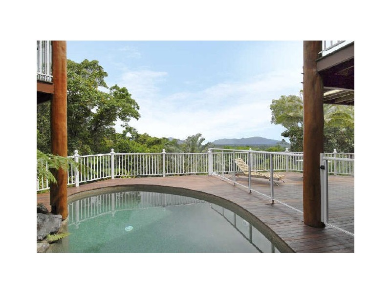 553 McCormack Street, Edge Hill QLD 4870