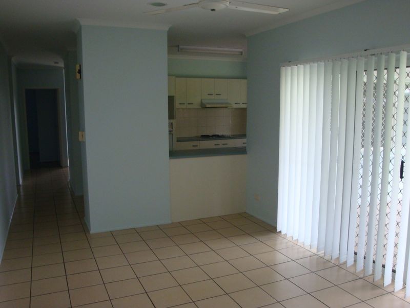 2 Kirraly Street, Mooroobool QLD 4870