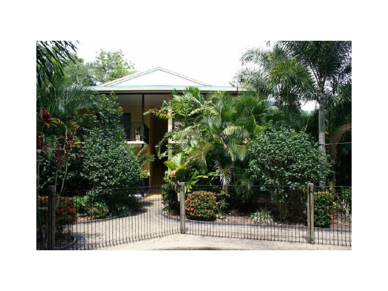 6/3 Stratford Parade, Stratford QLD 4870