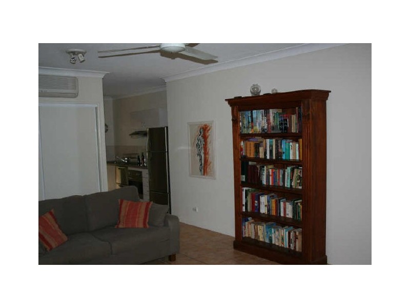 6/3 Stratford Parade, Stratford QLD 4870