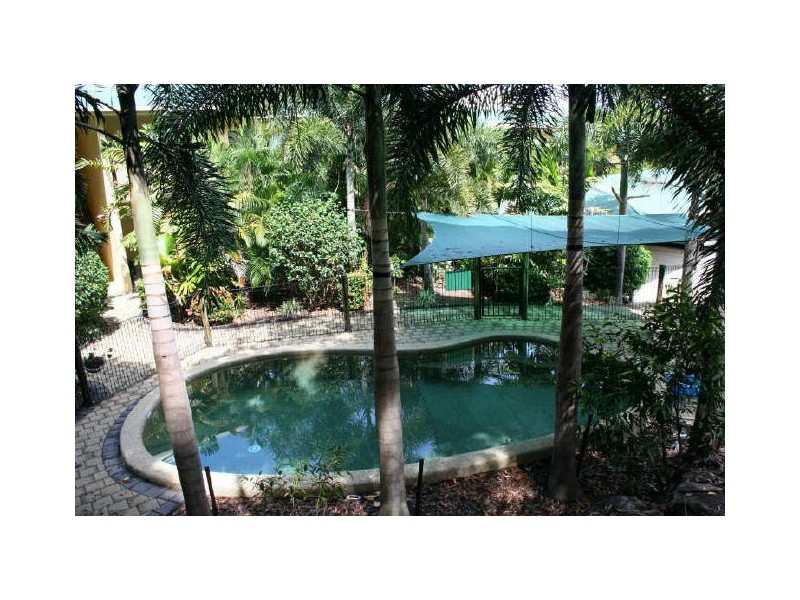 6/3 Stratford Parade, Stratford QLD 4870