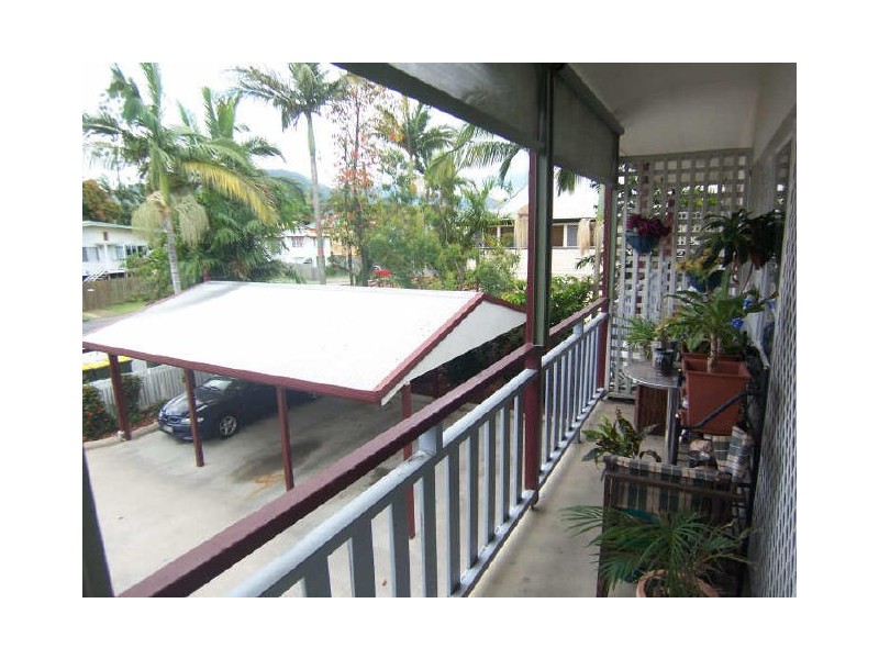 5/8 Ascot Avenue, Westcourt QLD 4870