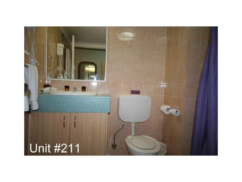 211/1 Anderson Road, Woree QLD 4868