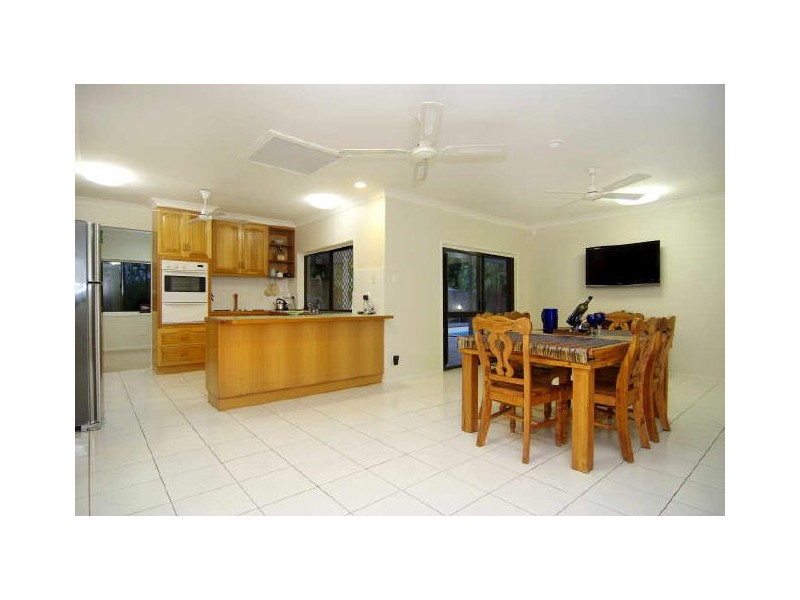 30 Montrose Avenue, Edge Hill QLD 4870