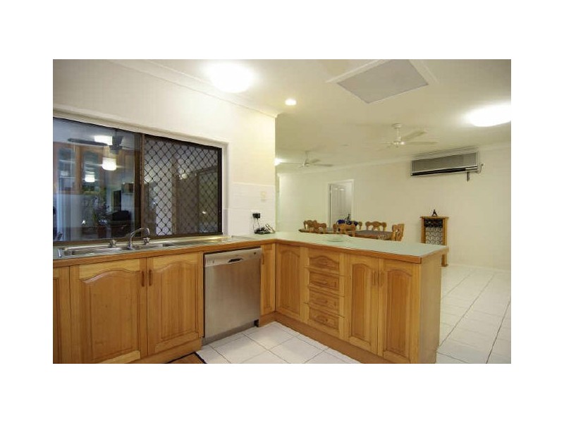 30 Montrose Avenue, Edge Hill QLD 4870
