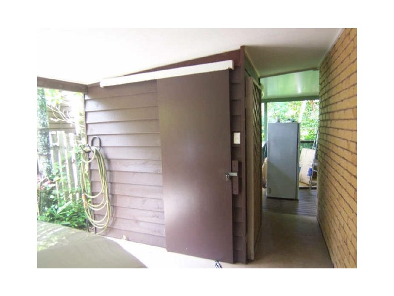 8/23 Heavey Crescent, Whitfield QLD 4870