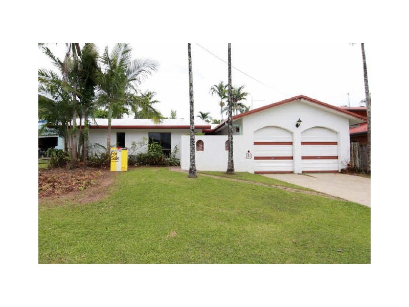 32 Kevin Street, Whitfield QLD 4870