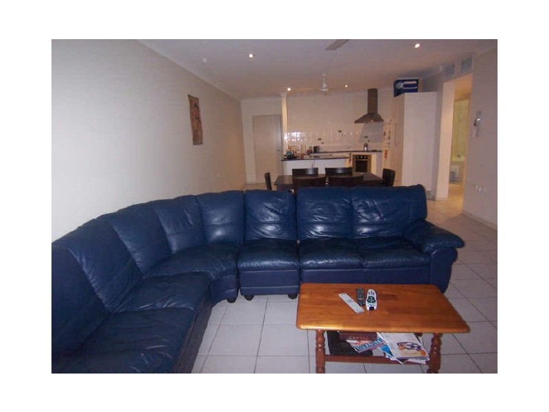 4/72-76 Digger Street, Cairns North QLD 4870