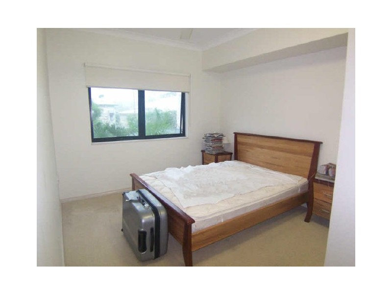 4/72-76 Digger Street, Cairns North QLD 4870