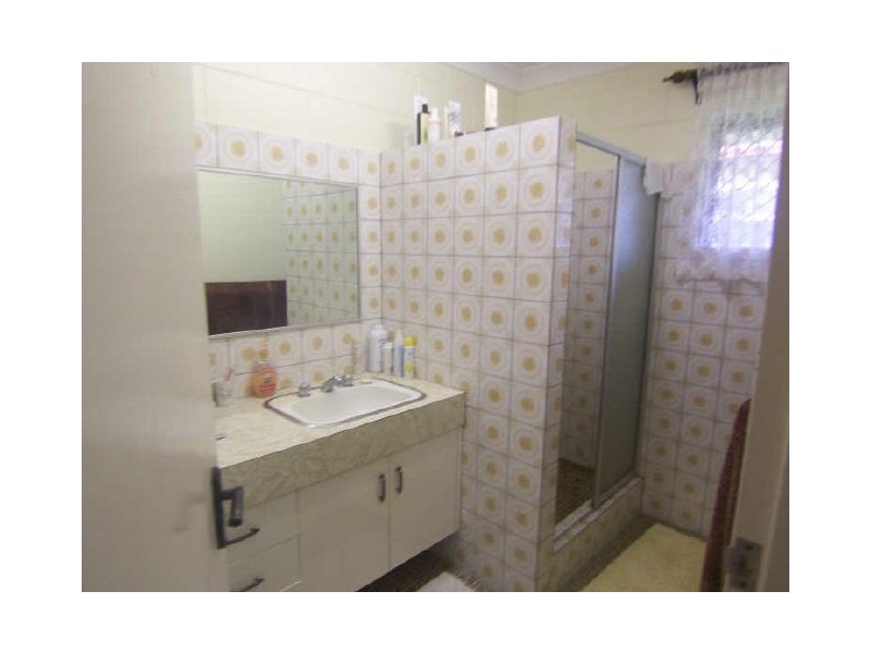 54 Mayers Street, Manunda QLD 4870