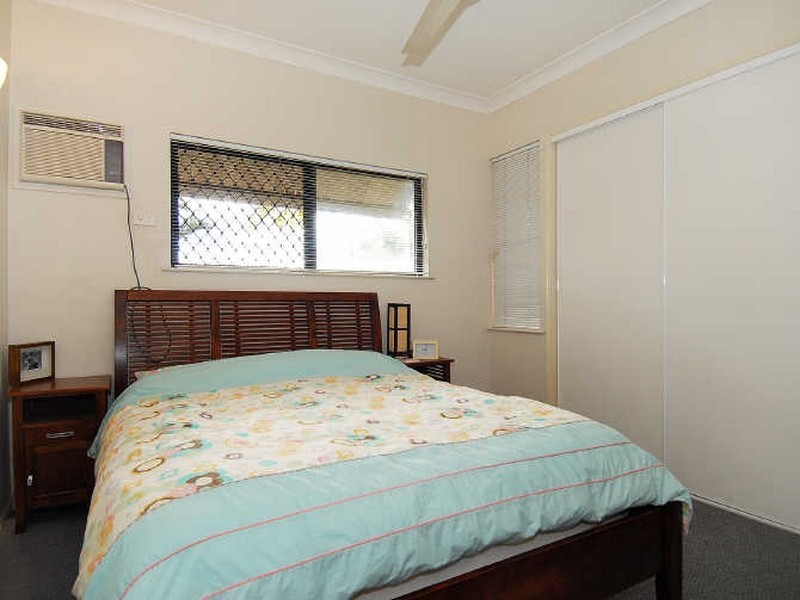 10/2-4 Mcguigan Street, Earlville QLD 4870