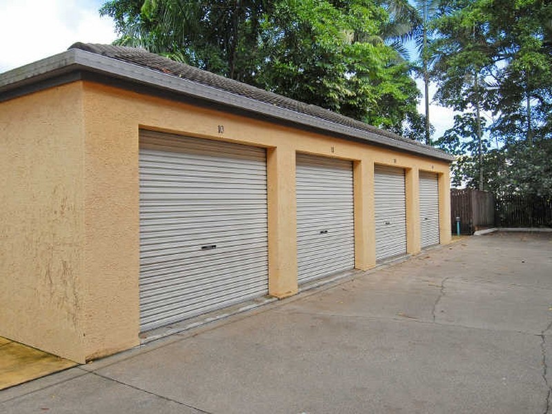 10/2-4 Mcguigan Street, Earlville QLD 4870