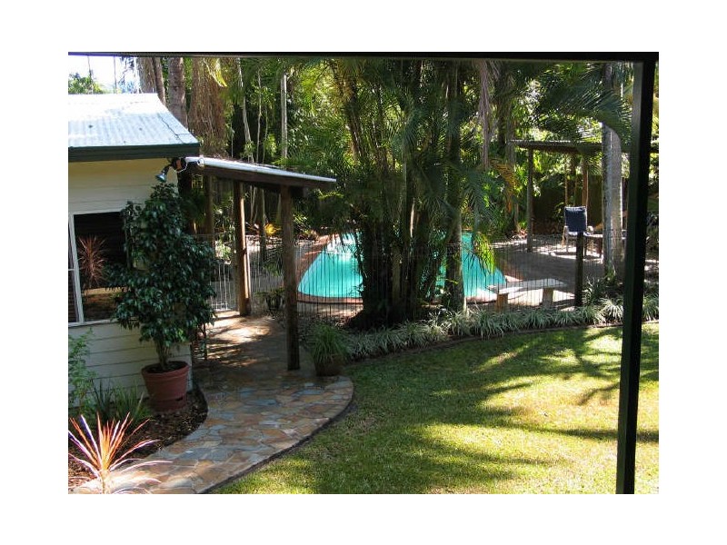 229 Woodward Street, Whitfield QLD 4870