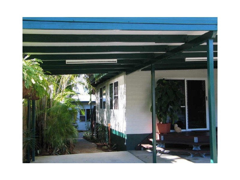 229 Woodward Street, Whitfield QLD 4870