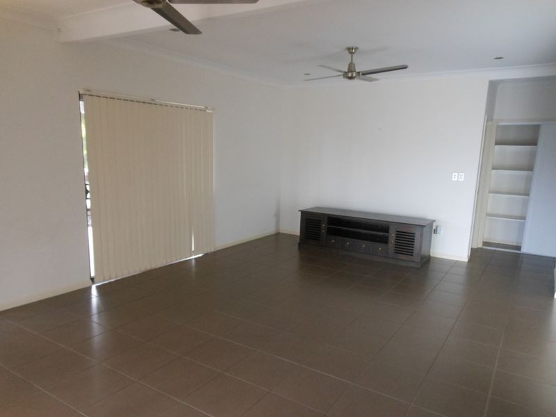 Mooroobool QLD 4870
