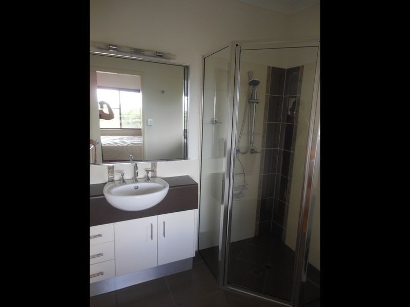 Mooroobool QLD 4870