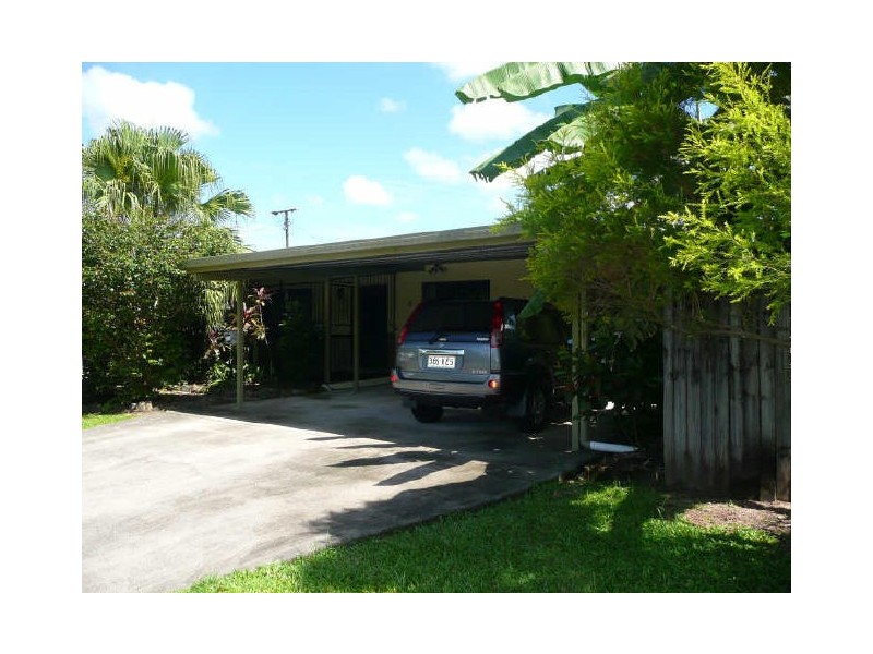 6 Melaleuca Street, Manunda QLD 4870