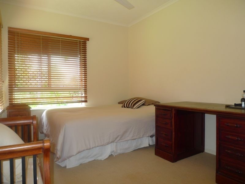 “The Lakes” 302/2 Greenslopes Street, Cairns North QLD 4870
