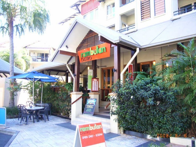 “The Lakes” 302/2 Greenslopes Street, Cairns North QLD 4870