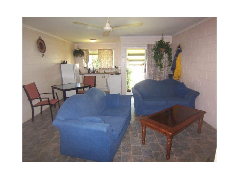 8/8 Nelson Street, Bungalow QLD 4870