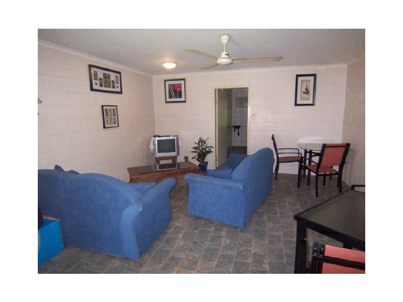 8/8 Nelson Street, Bungalow QLD 4870