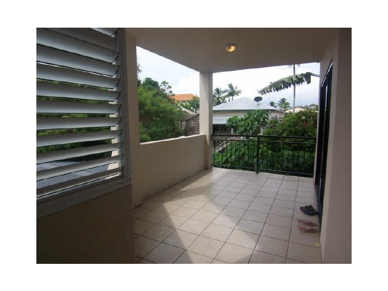 7/72-76 Digger Street, Cairns North QLD 4870