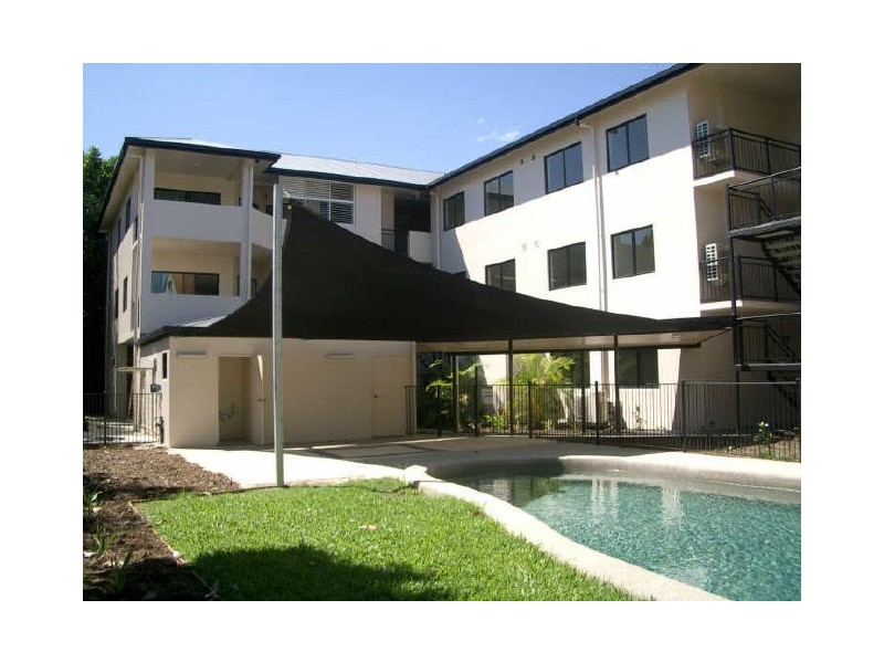 7/72-76 Digger Street, Cairns North QLD 4870