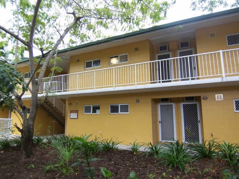 30/6 Chester Court, Manunda QLD 4870