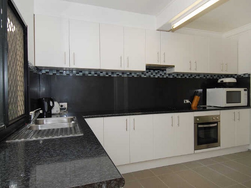 74 Balaclava Road, Cairns QLD 4870