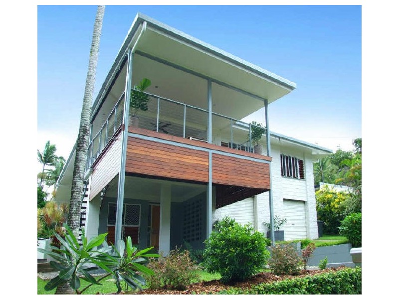 27 Duignan Street, Whitfield QLD 4870