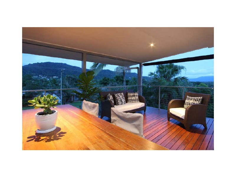 27 Duignan Street, Whitfield QLD 4870