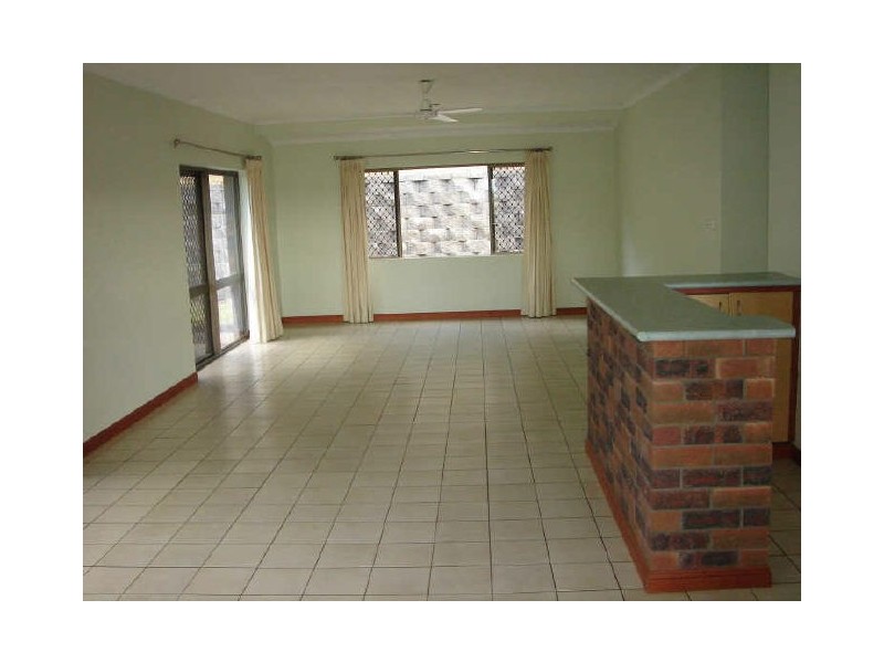 27 Granadilla Drive, Earlville QLD 4870