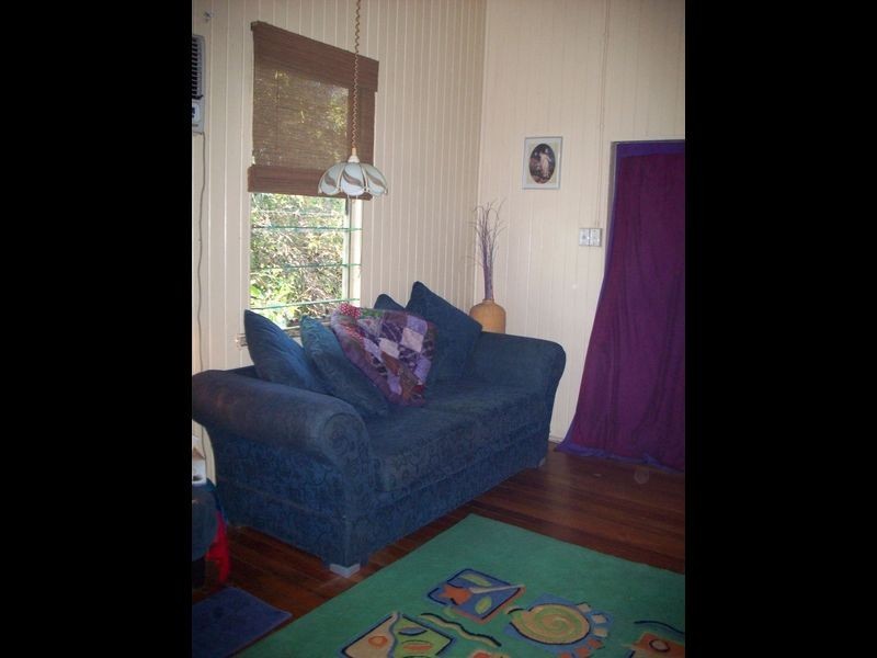 Mooroobool QLD 4870