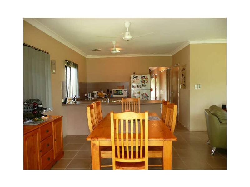 10 Kingsley Close, White Rock QLD 4868