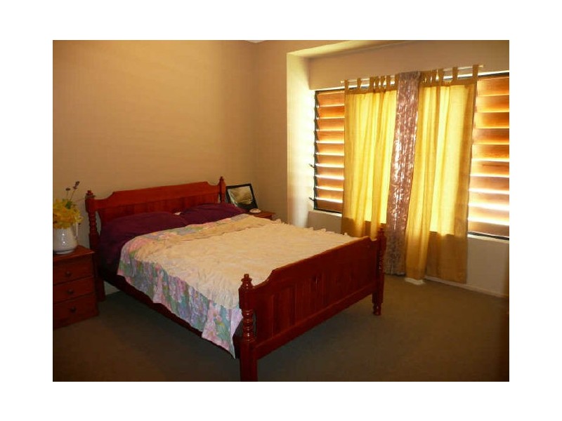 10 Kingsley Close, White Rock QLD 4868