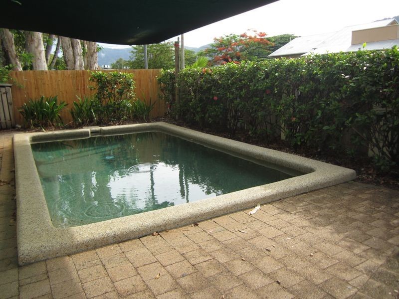 1/12 Mayers Street, Manunda QLD 4870