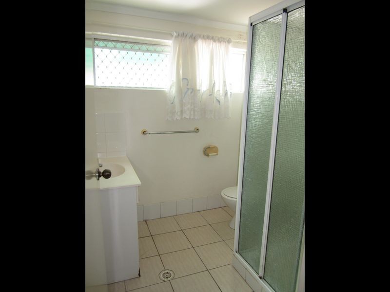 1/12 Mayers Street, Manunda QLD 4870