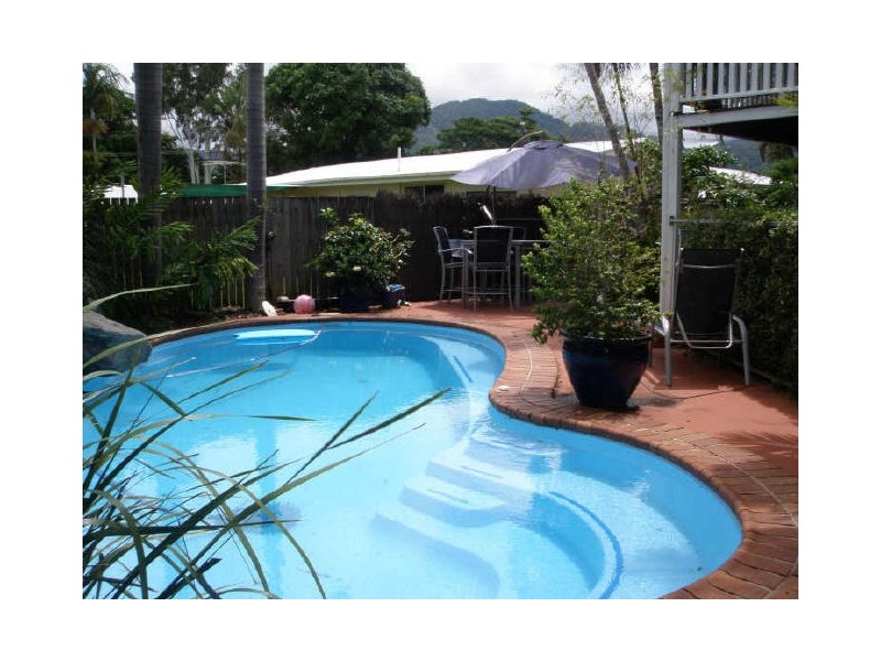 6 Cassia Street, Edge Hill QLD 4870