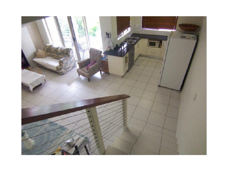 1/12 Old Smithfield Road, Freshwater QLD 4870