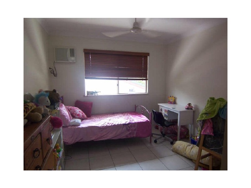 1/12 Old Smithfield Road, Freshwater QLD 4870