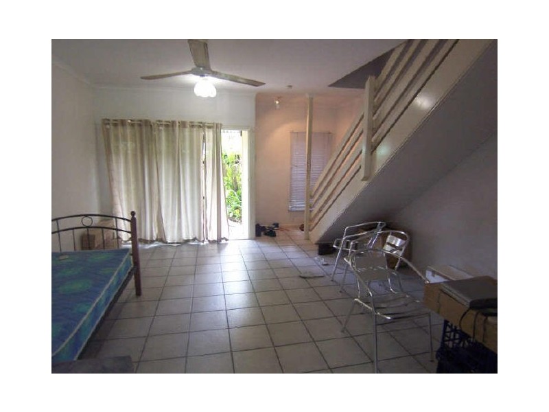 5/9 Balaclava Road, Earlville QLD 4870